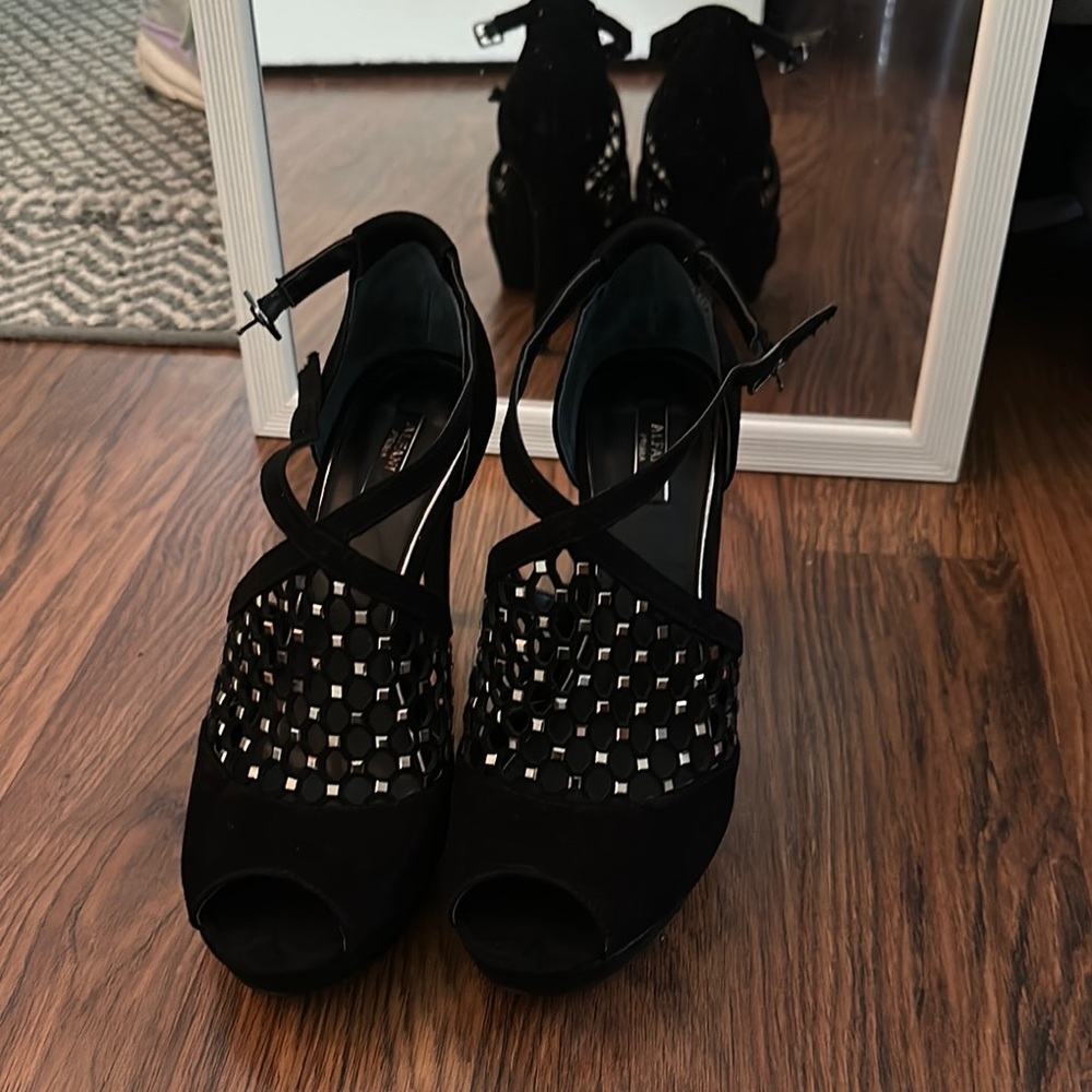 Alfani Black Cutout Peep-Toe Heels